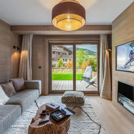 à Avec Espace Bien-être, Piscine, Sauna Et Salle De Sport - Fr-1-569-35 *