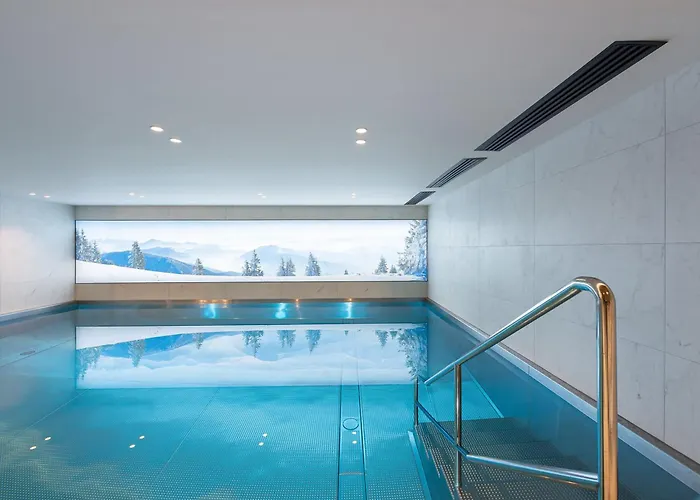 A Avec Espace Bien-etre, Piscine, Sauna Et Salle De Sport - Fr-1-569-35 Megève
